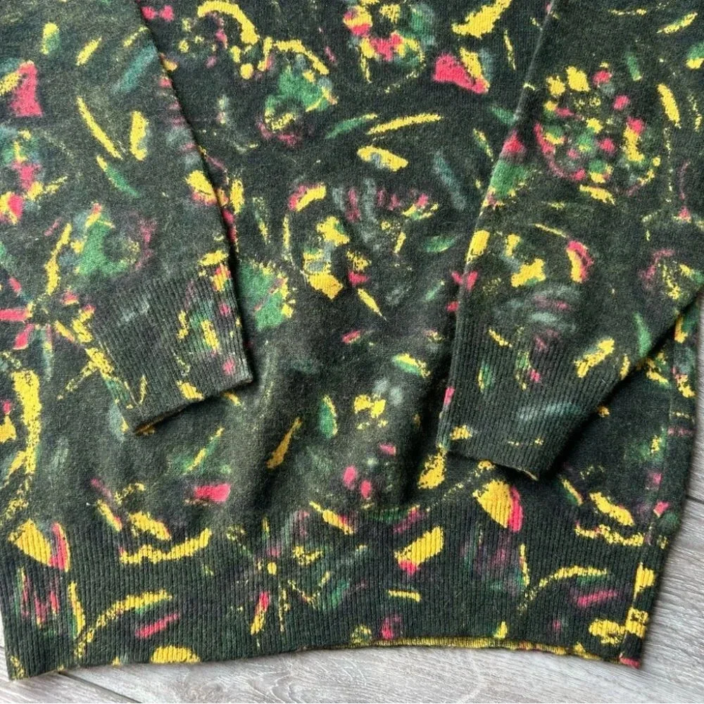 Vintage Alison H. 80s Art Print Wool Angora Blend Sweater Made in Hong Kong